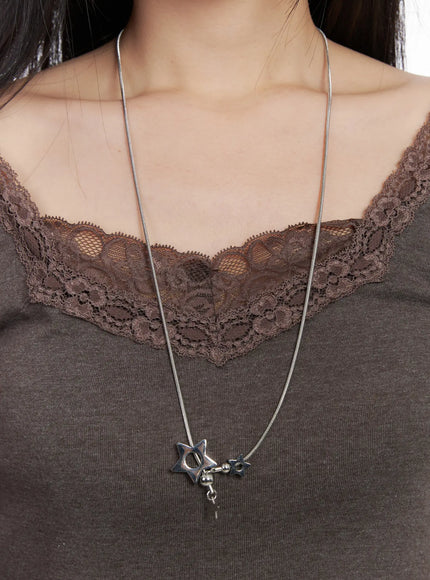 twinkle-star-pendant-necklace-cd530 / Silver
