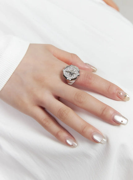 big-cubic-bold-ring-cf525 / Silver