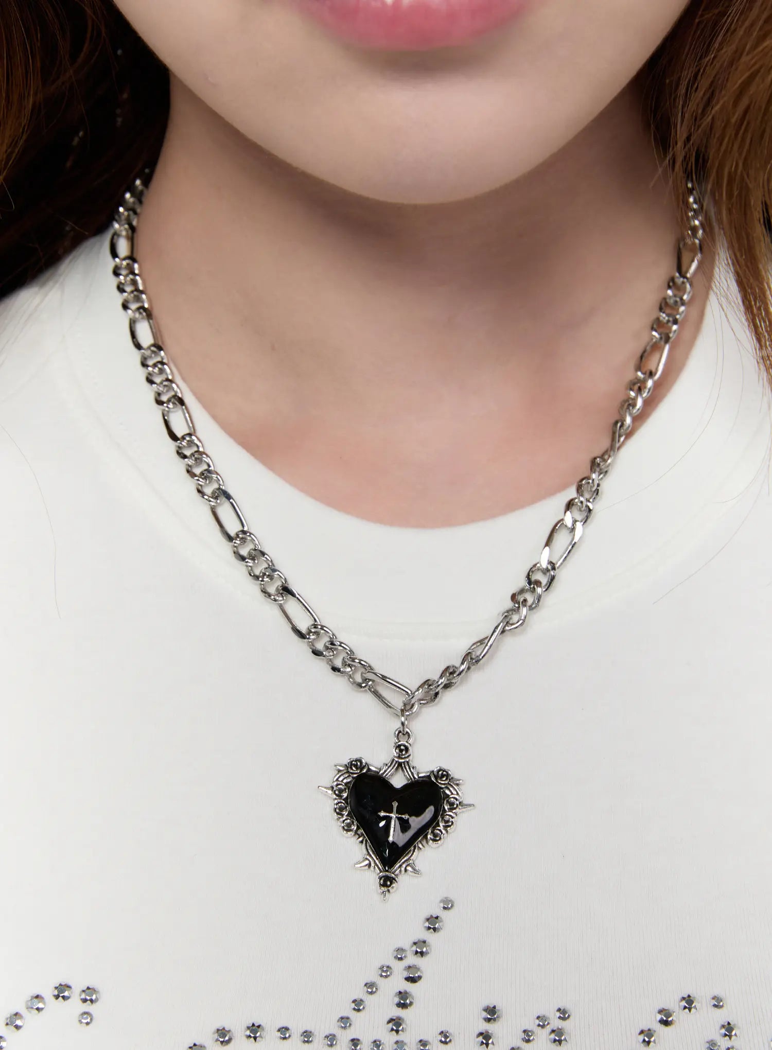 gothic-black-heart-pendant-necklace-ca527 / Silver