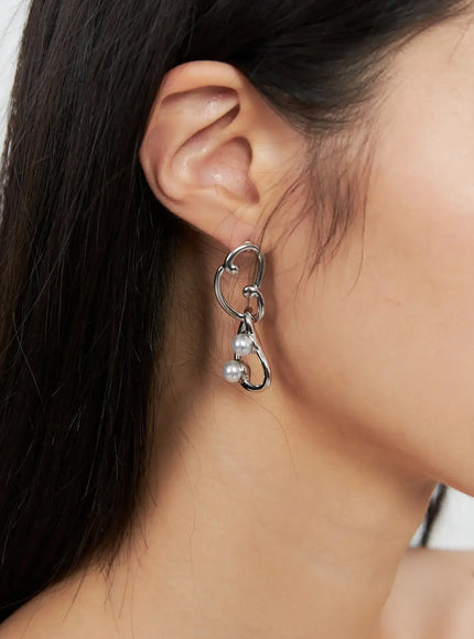 modern-link-drop-earrings-is515 / Silver