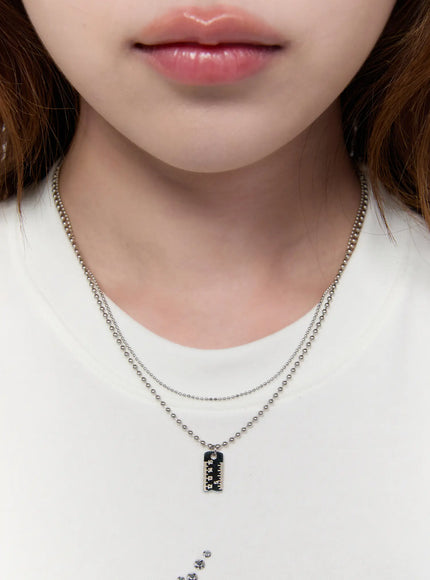 dual-chain-tag-necklace-ca527 / Silver