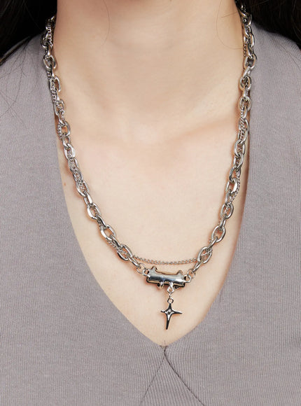 black-crystal-pendant-necklace-cg526 / Silver