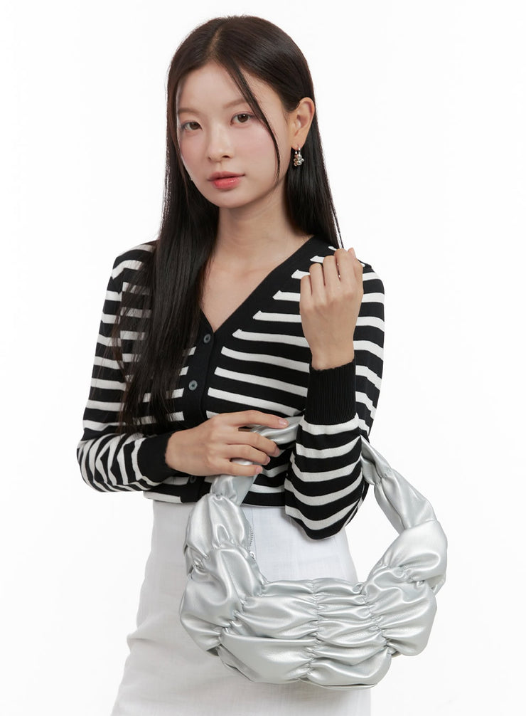 metallic-shirred-hand-bag-og419 / Silver