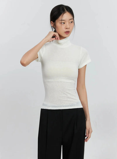 soft-knit-short-sleeve-top-is516 / White