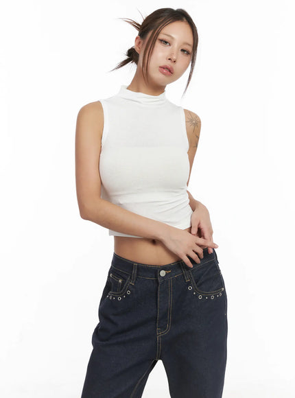 basic-bock-neck-crop-tank-cj512 / White