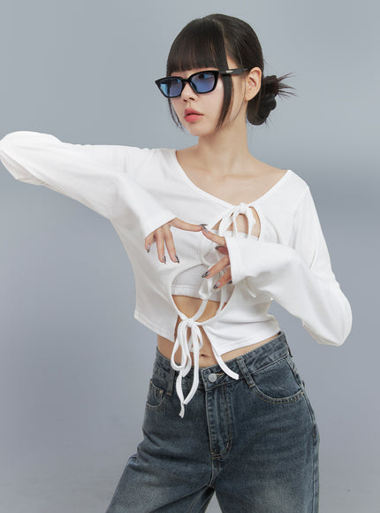 strap-cut-out-crop-cardigan-oo401 / White