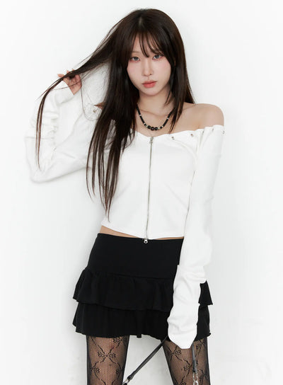 off-shoulder-zip-up-crop-top-co520 / White