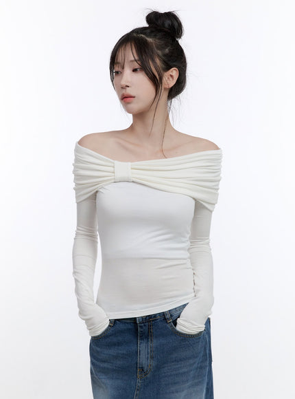 shirred-off-shoulder-solid-t-shirt-co419 / White