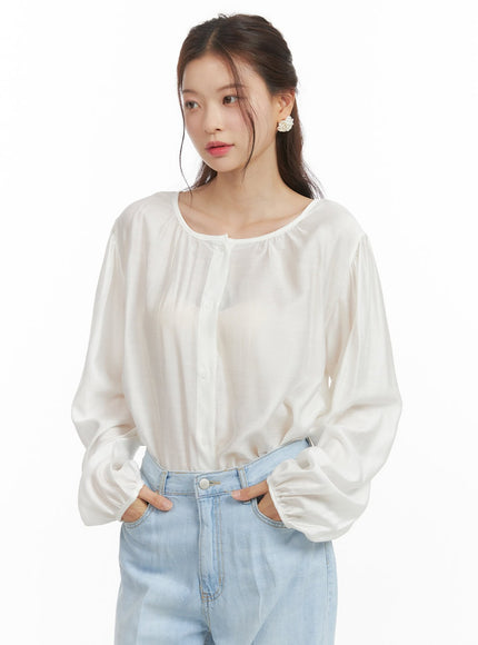 sheer-shirred-button-up-blouse-oy417 / White