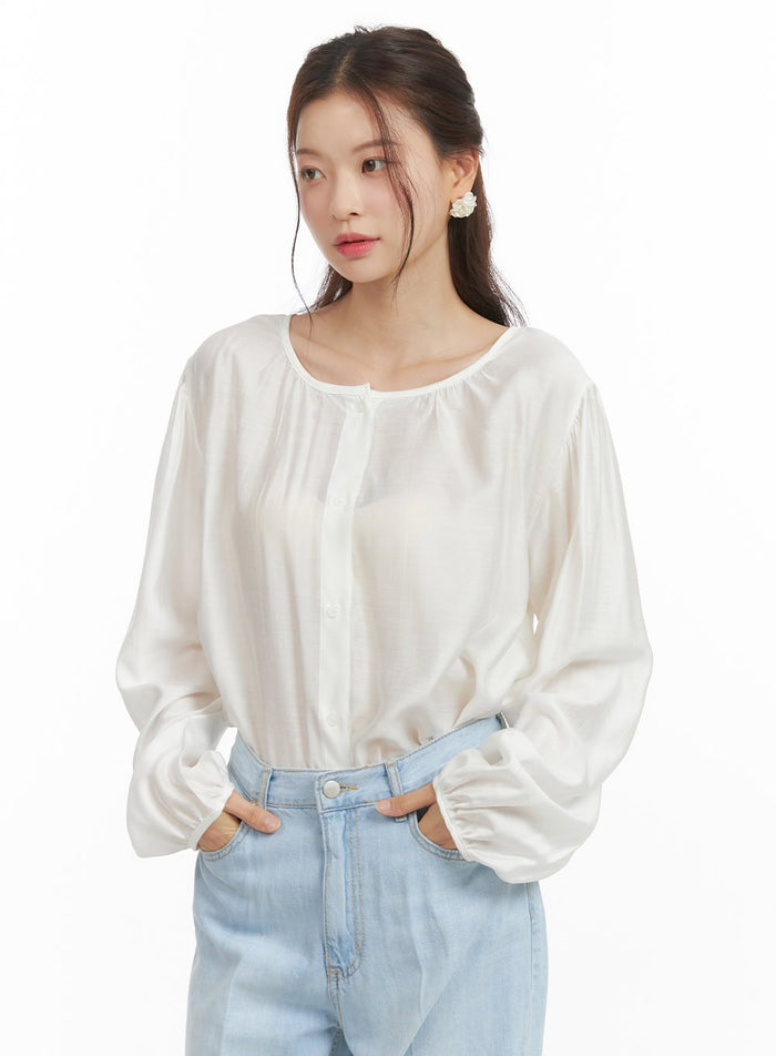 sheer-shirred-button-up-blouse-oy417 / White