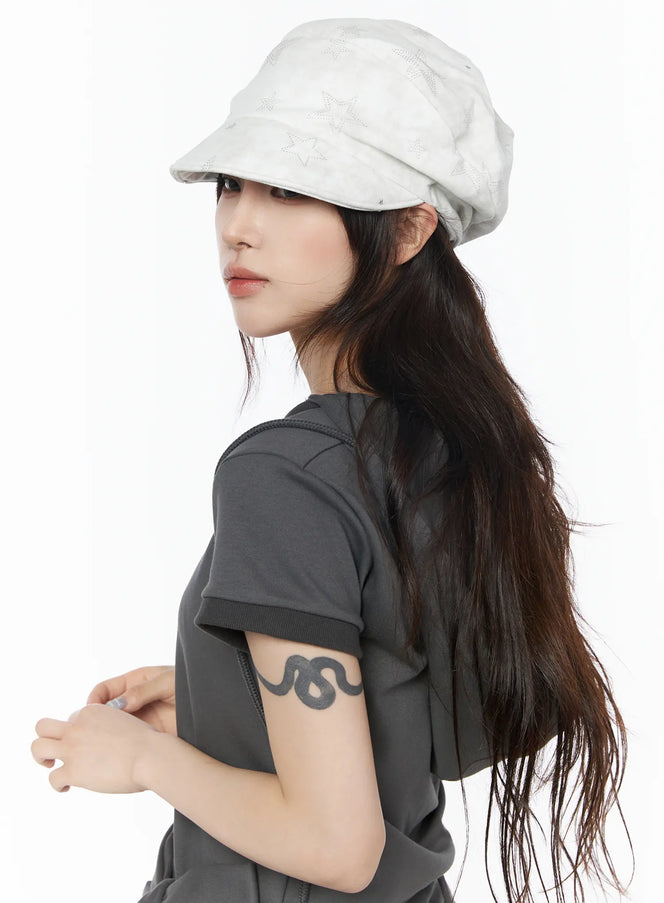 cubical-star-string-beret-cu510 / White