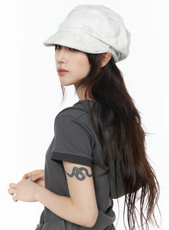 cubical-star-string-beret-cu510 / White