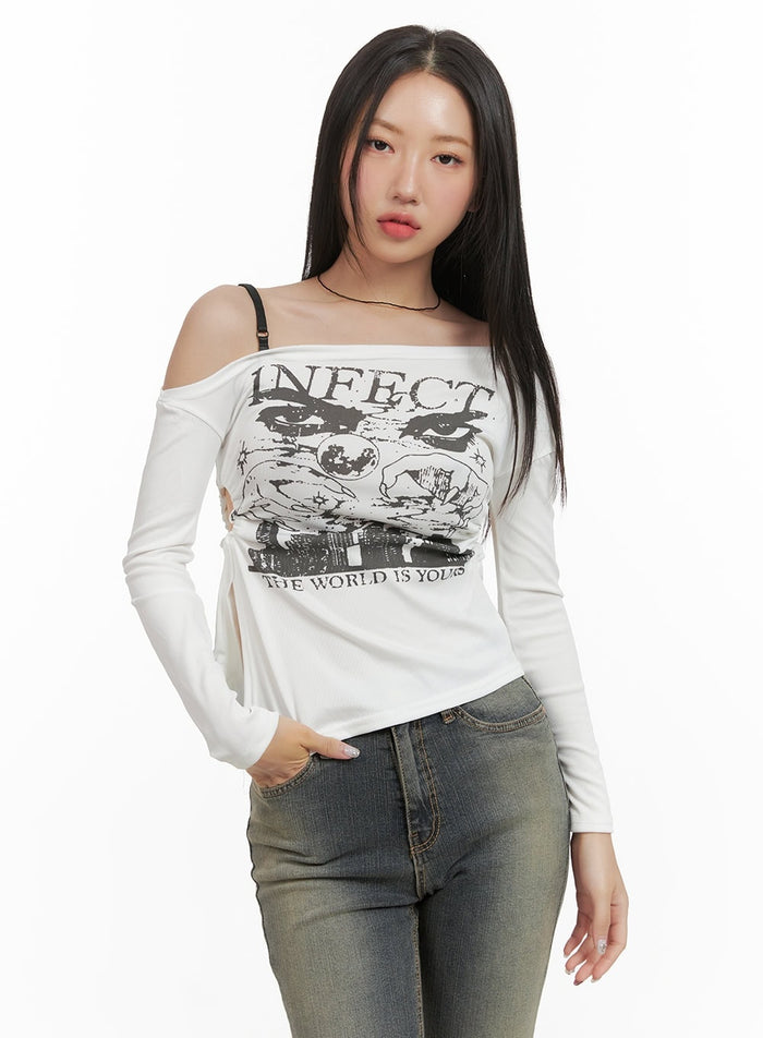 off-shoulder-graphic-slit-tee-cy420 / White