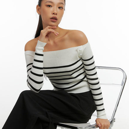 stripe-buttoned-off-shoulder-top-io409 / White