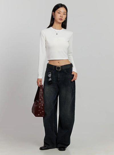 fleece-crewneck-cropped-long-sleeve-tee-ij502 / White