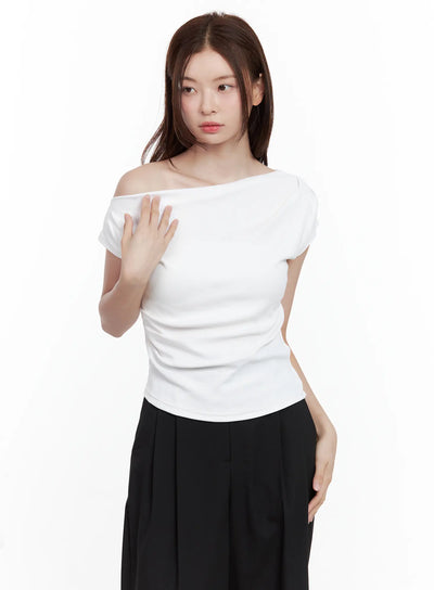 asymmetrical-off-shoulder-short-sleeve-top / White