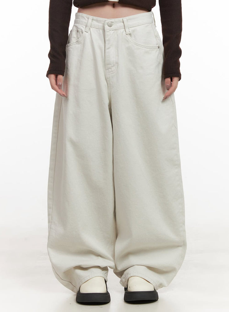 essential-cotton-balloon-fit-pants-cj516 / White