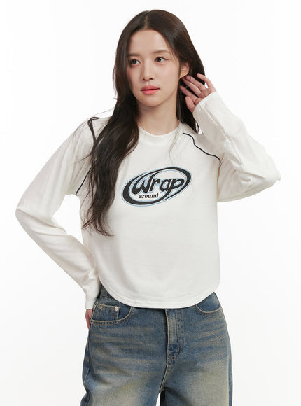 graphic-print-raglan-crop-shirt-on429 / White