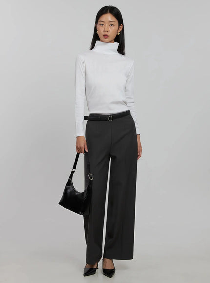 basic-turtleneck-top-ij508 / White