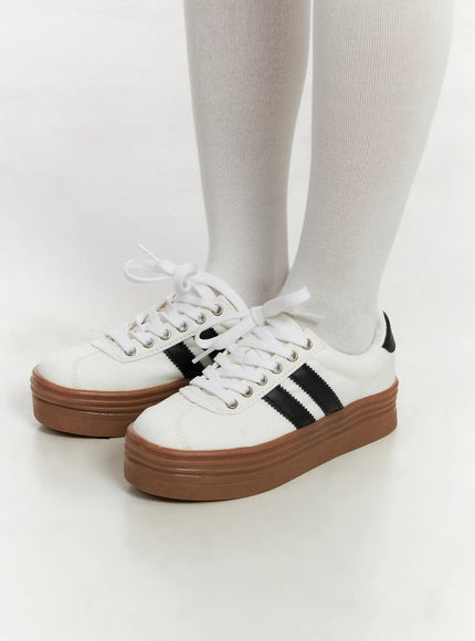 platform-stripe-sneakers-cn527 / White