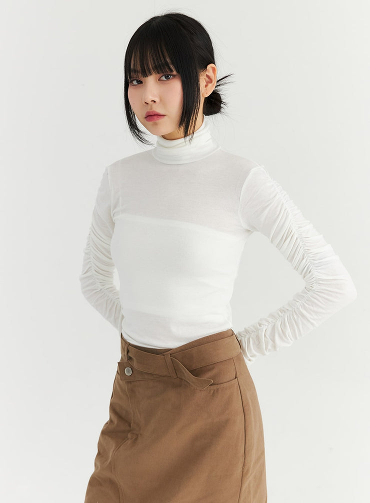 shirring-sleeve-turtleneck-top-cn307 / White