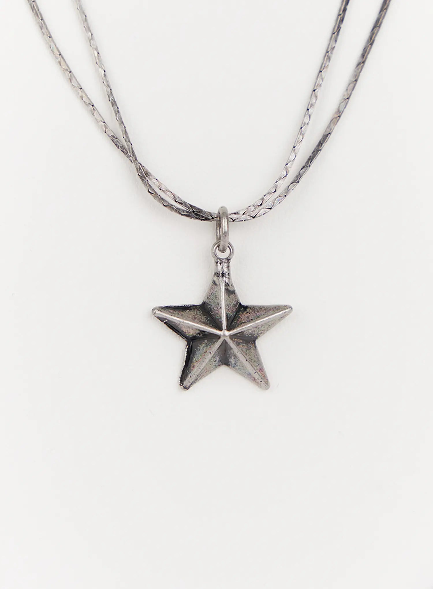 star-charm-necklace-in514 / Silver