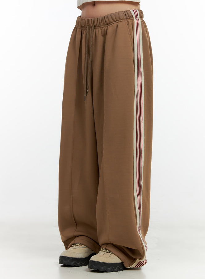 flexifit-wide-leg-sweatpants-cn406 / Beige