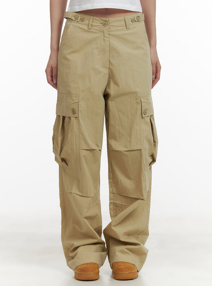 pintuck-buttoned-cargo-pants-cy403 / Beige