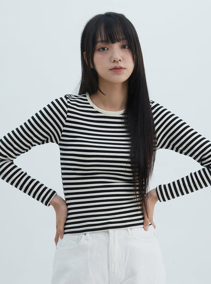 slim-fit-striped-long-sleeve-top-on309 / Black