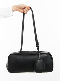 square-shoulder-bag-with-detachable-pocket-cj528 / Black