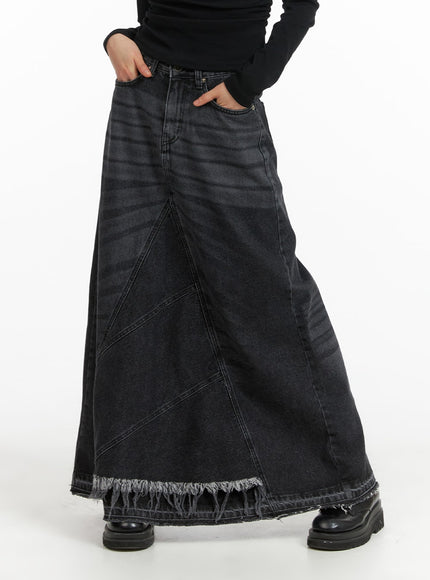 destroyed-hem-maxi-denim-skirt-cm413 / Black