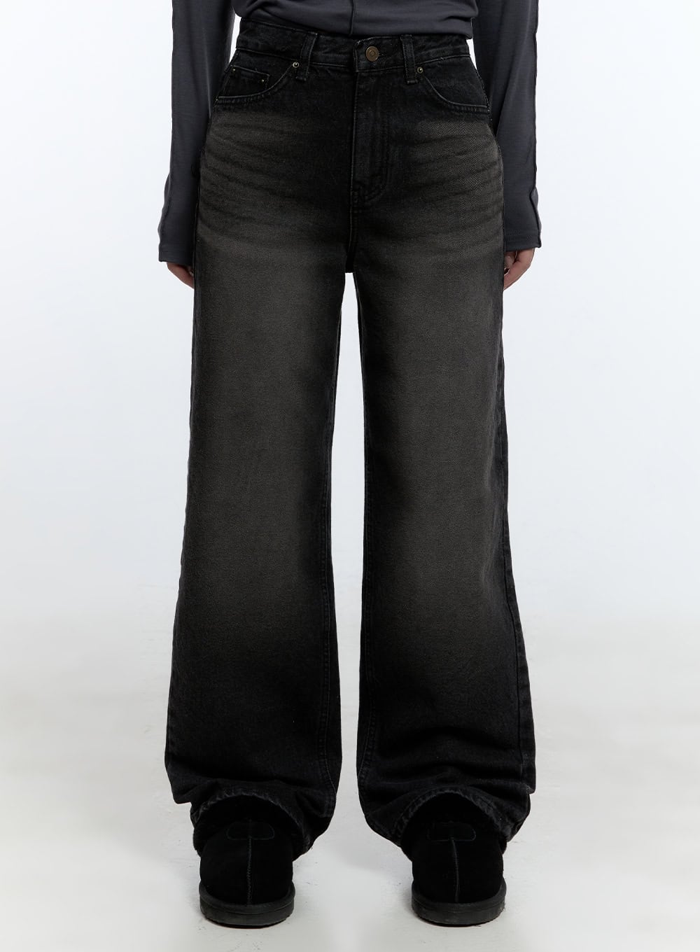 LEWKIN Emilia Cotton Wide Leg Jeans CD420 in black, front waist-to-hem crop on model, washed cotton denim, high-rise wide leg silhouette, paired with dark long-sleeve top.