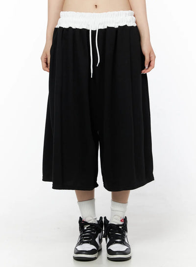 two-tone-bermuda-joggers-iu515 / Black