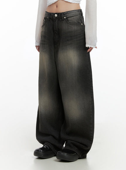 sage-back-buttoned-wide-pants-cs430 / Black