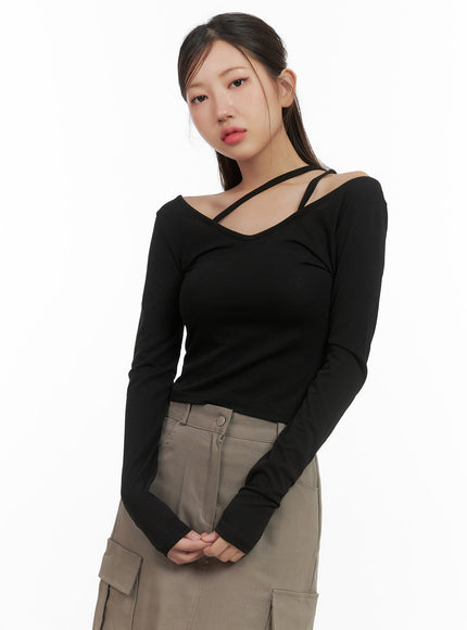 neck-string-detail-long-sleeve-cs404 / Black