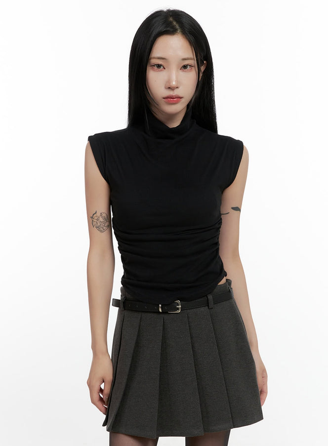 shirred-turtleneck-sleeveless-top-cn407 / Black