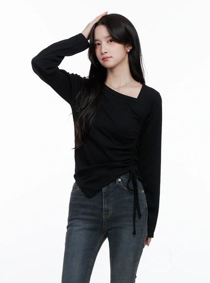 asymmetrical-neck-ruched-top-cs523 / Black