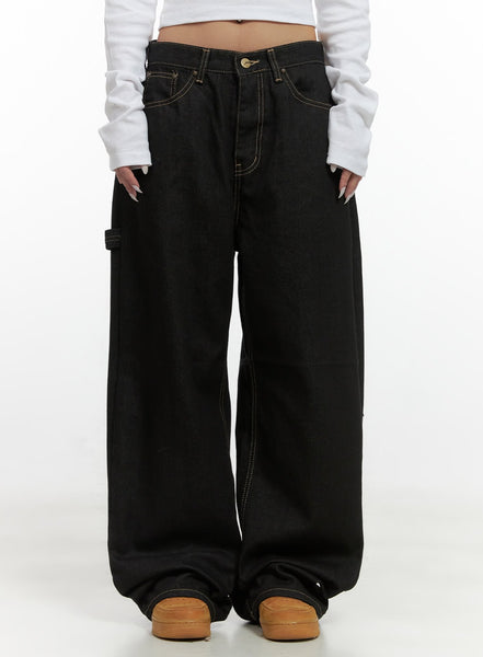 001_black_c762ca51-c479-453d-