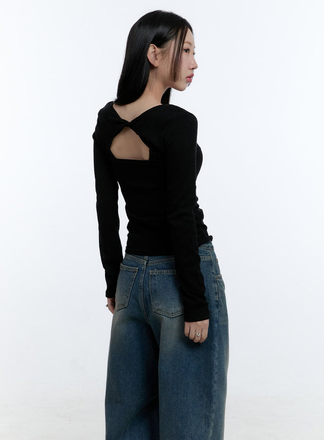 twist-back-cut-out-crop-top-cd424 / Black