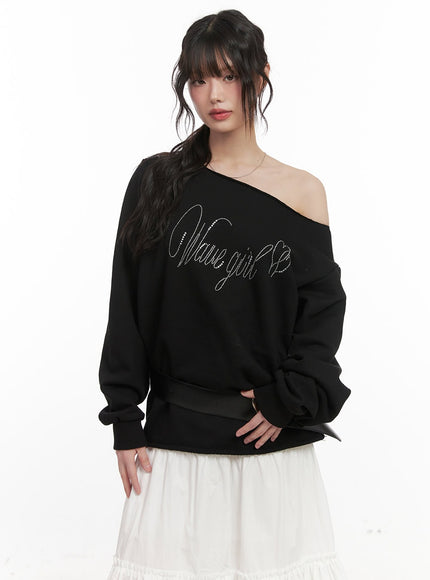 chic-one-shoulder-studded-sweatshirt-cj523 / Black