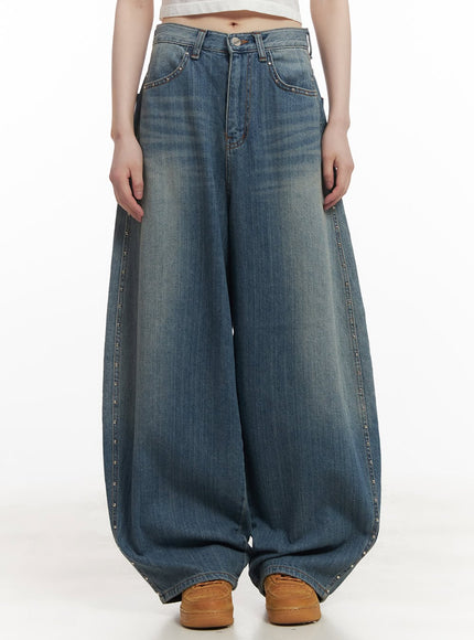 dianne-studded-washed-baggy-jeans-cf519 / Blue