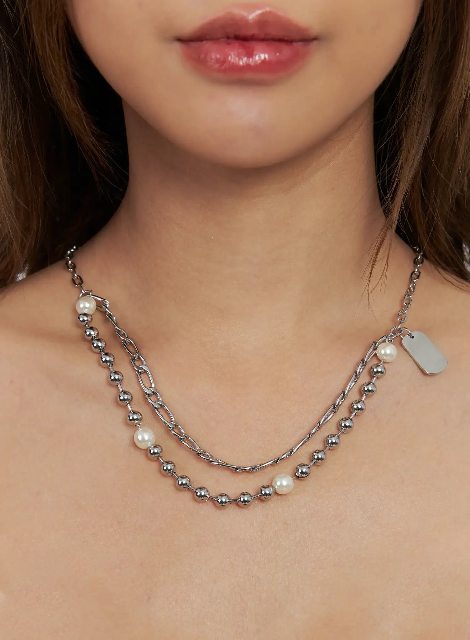 Chained Plastron Necklace IN510