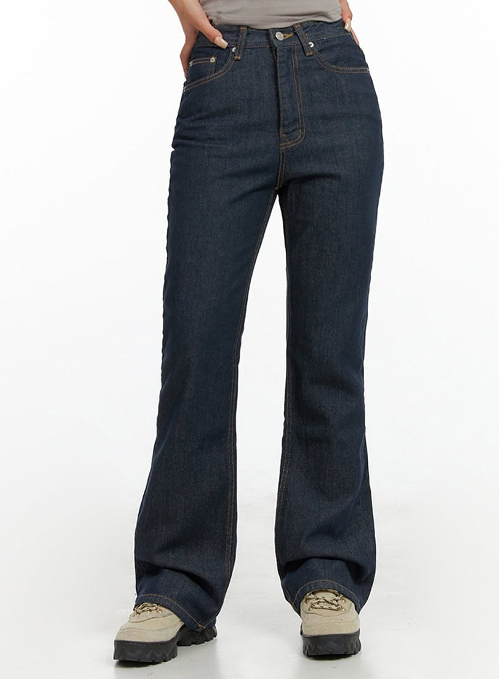Slim Cropped Bootcut Jeans