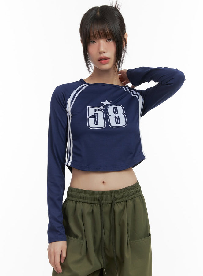 slim-fit-number-print-cropped-long-sleeve-top-co410 / Dark blue