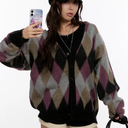 oversized-multi-color-argyle-knit-cardigan-cn527 / Dark gray