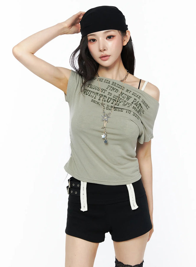graphic-print-off-shoulder-top-cu511 / Dark green