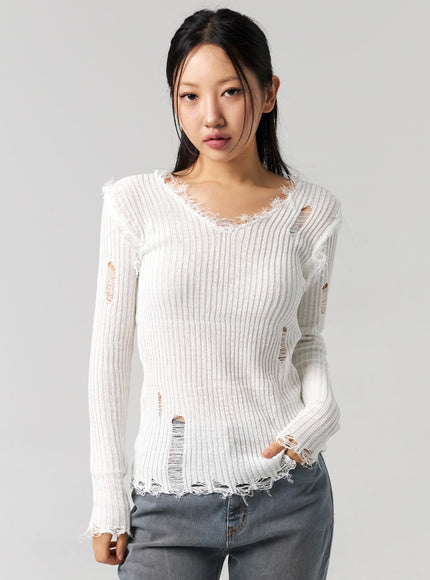 ripped-sweater-cl307