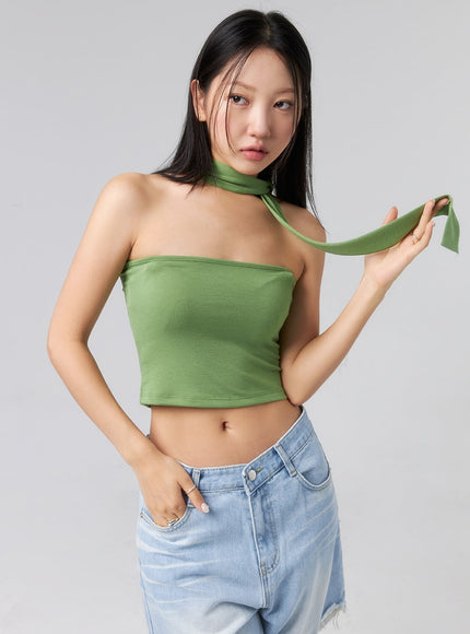 halter-neck-cropped-top-cl320