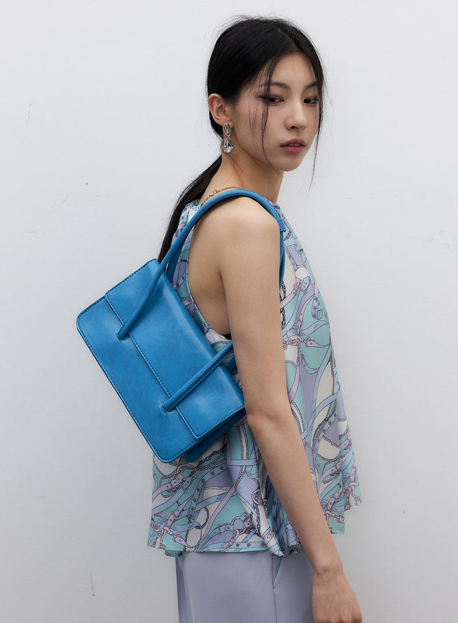 square-shoulder-bag-iy326