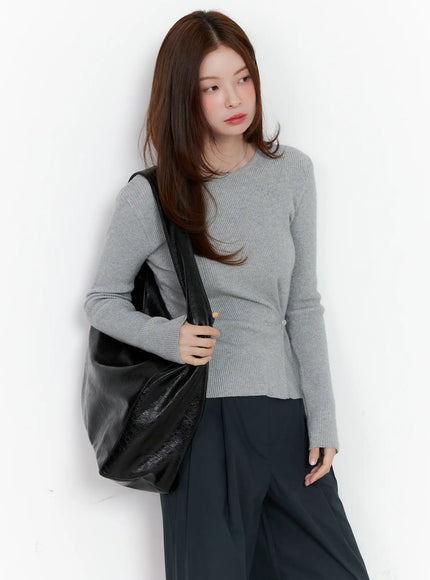 two-way-button-side-slit-knit-top-cg521 / Gray